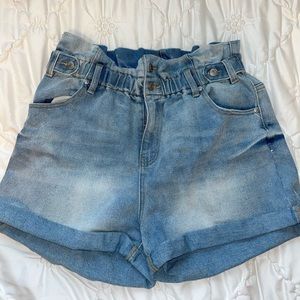 Almost Famous High-Rise Shorts